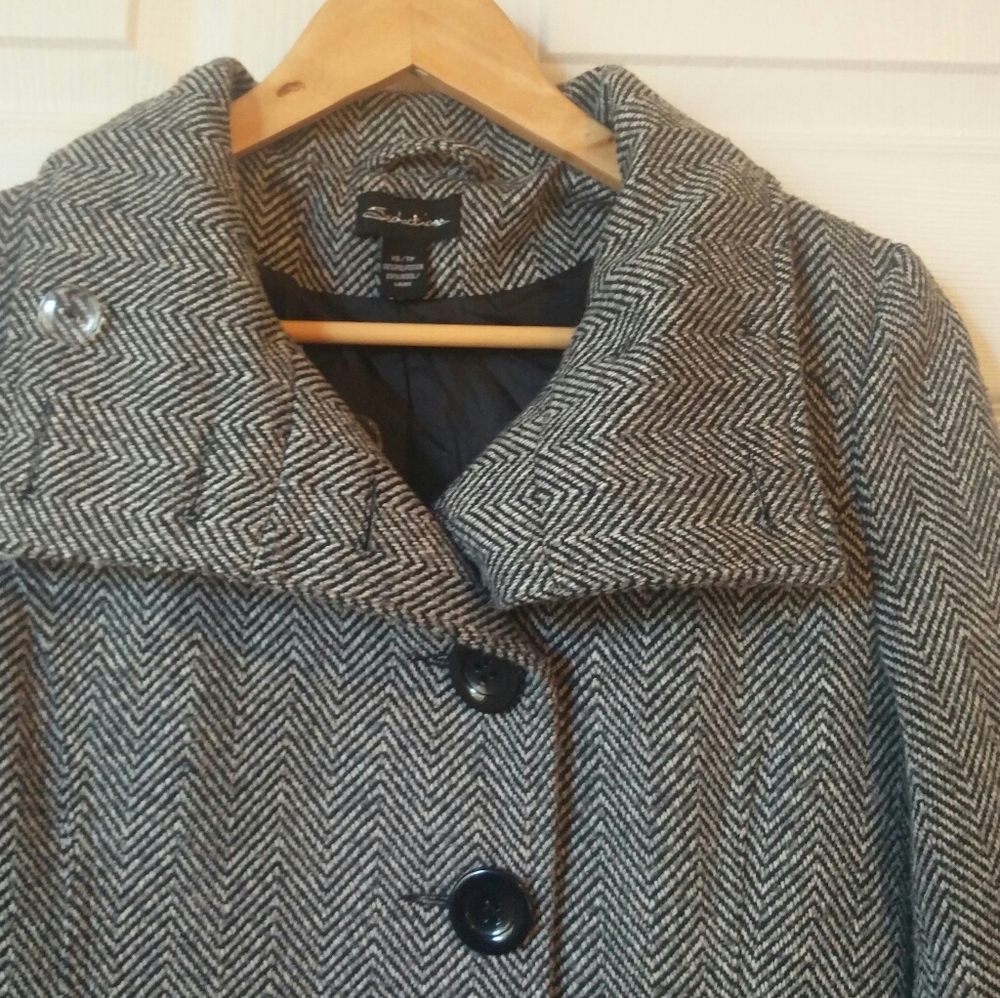 Seductions Herringbone Peacoat - Picture 6 of 11